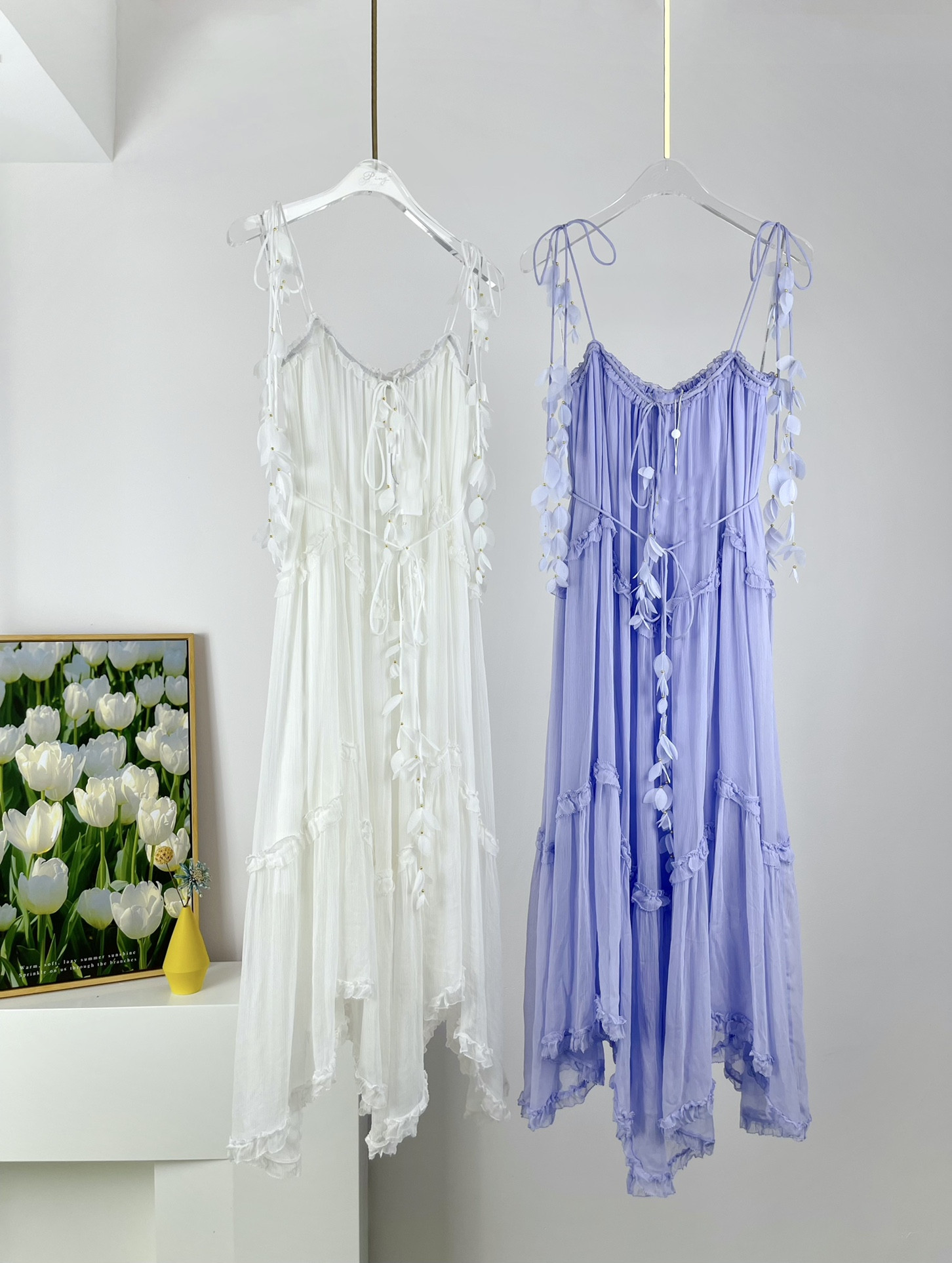 Australia 100% silk dress georgette crepe fabric Ruffle fringed suspender mid length dress, Ivory
Australia 100% silk dress georgette crepe fabric Ruffle fringed suspender mid length dress, Ivory