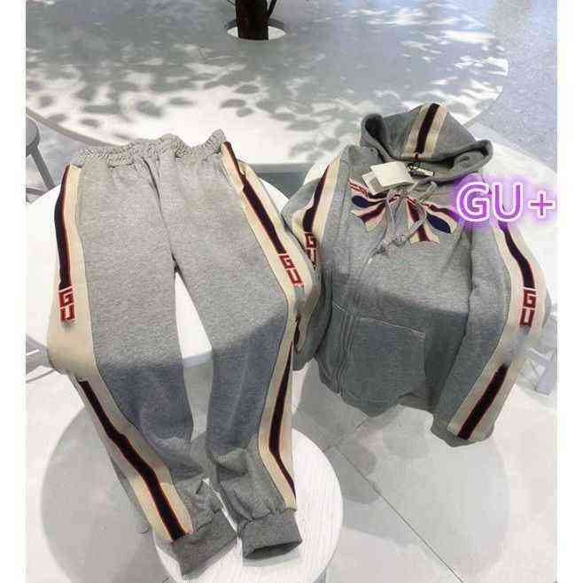 75% Off Factory Direct Online High version tide spring style ancient home side letter ribbon sweater zipper cardigan bow loose coat, Picture color (top)
75% Off Factory Direct Online High version tide spring style ancient home side letter ribbon sweater zipper cardigan bow loose coat, Picture color (top)