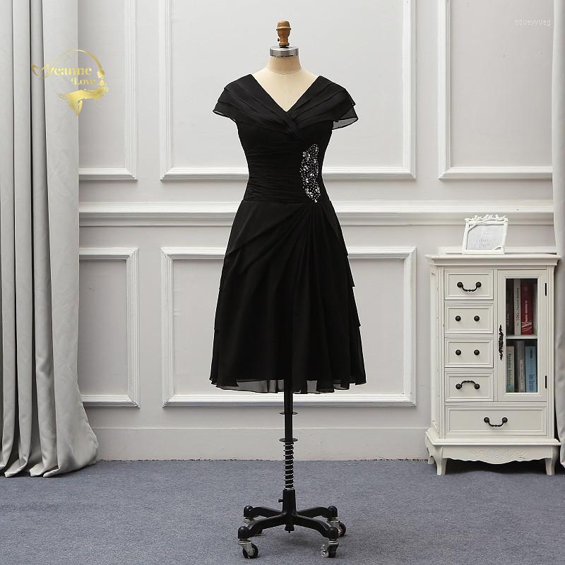 Party Dresses Little Black Short Cocktail Length Cap Sleeves Plus Size Women Brides Gowns Vestidos Coctel 2022, Custom color
Party Dresses Little Black Short Cocktail Length Cap Sleeves Plus Size Women Brides Gowns Vestidos Coctel 2022, Custom color
