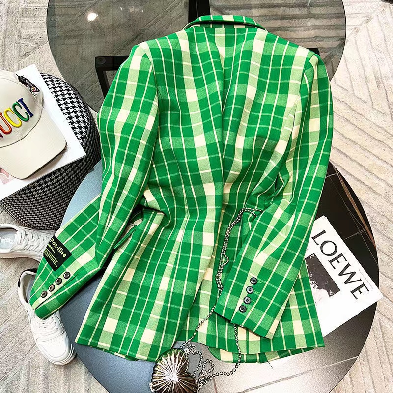 T181 Tide Brand High-Quality Retro Fashion designer Green plaid Series Suit Jacket Slim Plus Size Women's Clothing
T181 Tide Brand High-Quality Retro Fashion designer Green plaid Series Suit Jacket Slim Plus Size Women's Clothing