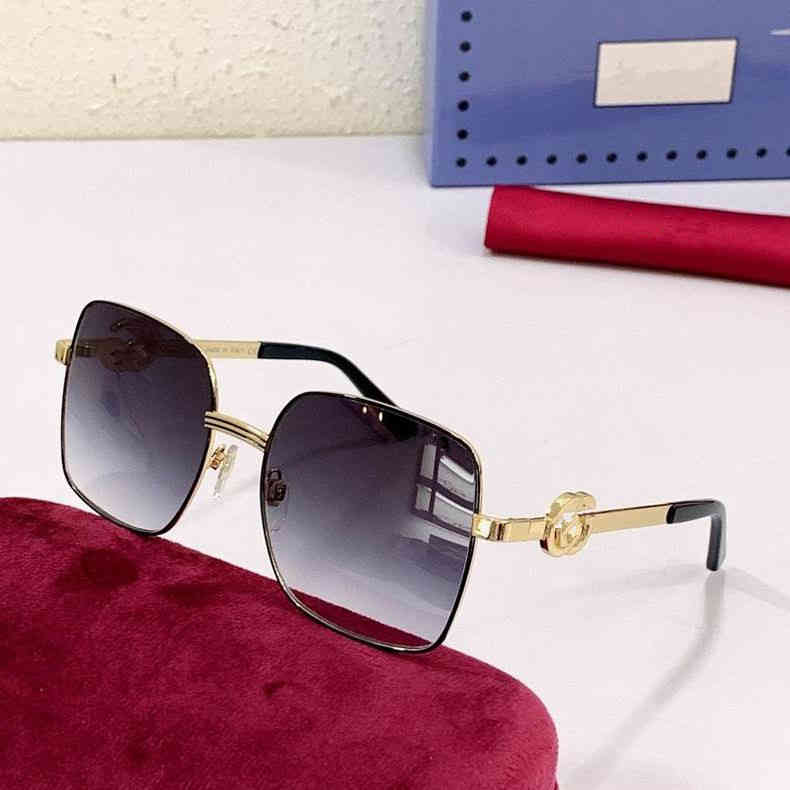 2022 Square Sunglass Men Women Uv400 Big Framels Sun Glass for Popular High Quality Metal Eyewear mens sunglasses designer brands
2022 Square Sunglass Men Women Uv400 Big Framels Sun Glass for Popular High Quality Metal Eyewear mens sunglasses designer brands