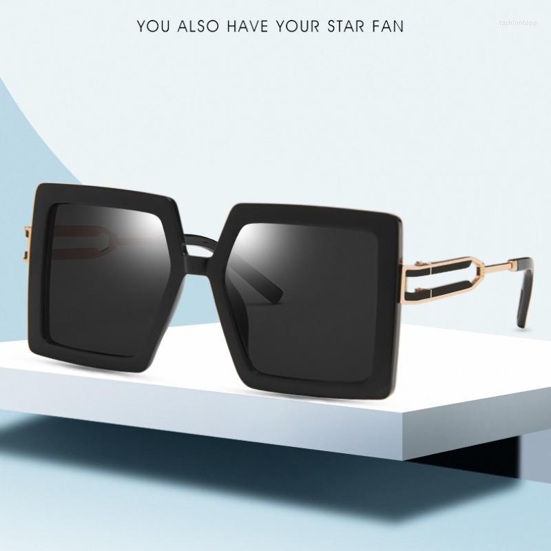 Sunglasses Fashion Large Frame Hollow Out Personality Retro Trend Women's Square OculosSunglasses
Sunglasses Fashion Large Frame Hollow Out Personality Retro Trend Women's Square OculosSunglasses
