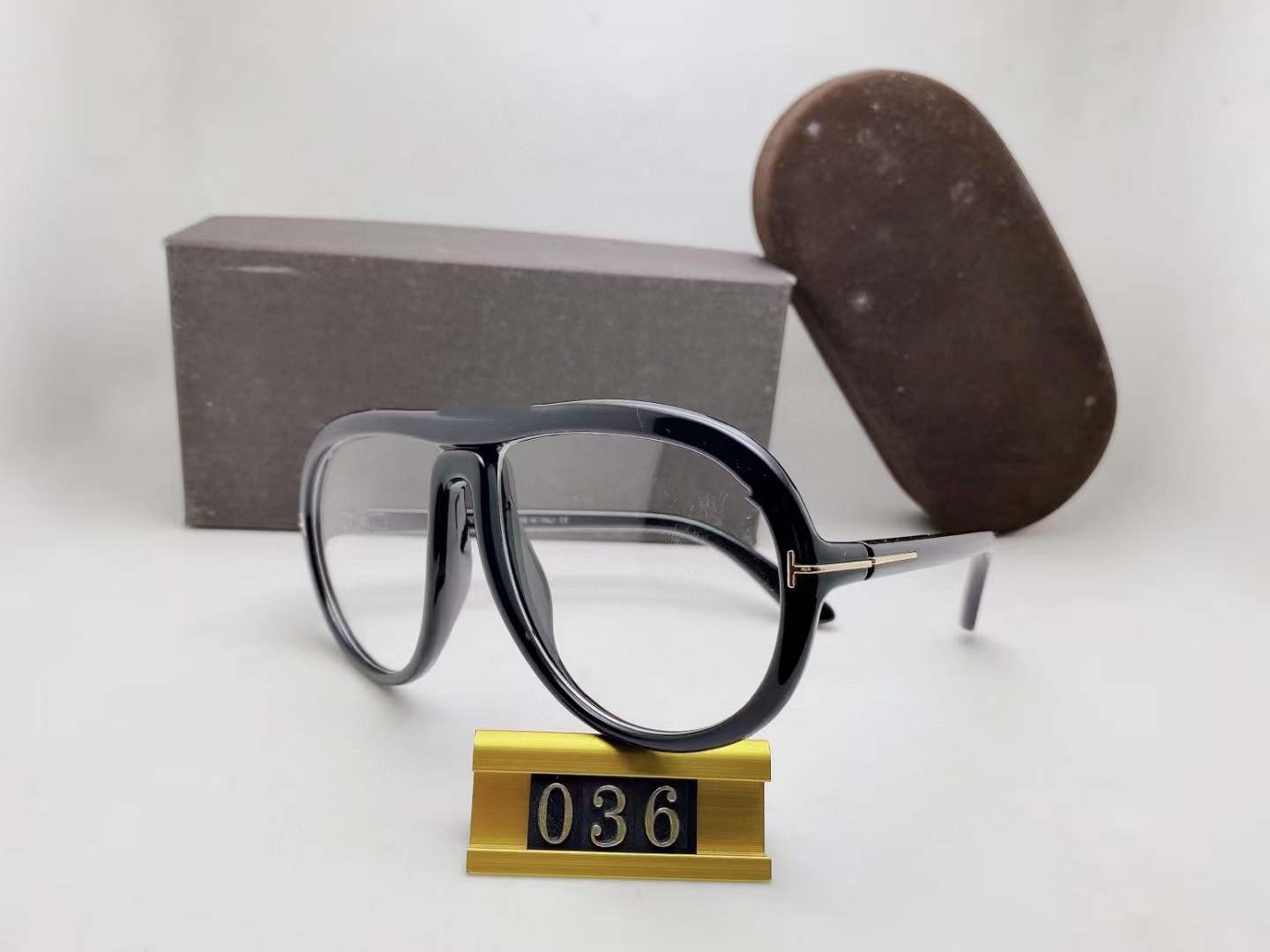 Fashion Sunglasses Evidence Man Woman Goggle Beach Sun glasses UV400 Optional Top Quality 65-8 France Black/Gold Unisex
Fashion Sunglasses Evidence Man Woman Goggle Beach Sun glasses UV400 Optional Top Quality 65-8 France Black/Gold Unisex