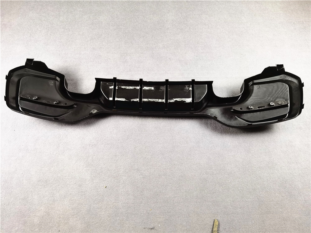 Car Styling MP Style Body Kits Rear Lip Spoiler For BMW 1 Series F20 2011-20 15 Carbon Pattern Rear Diffuser