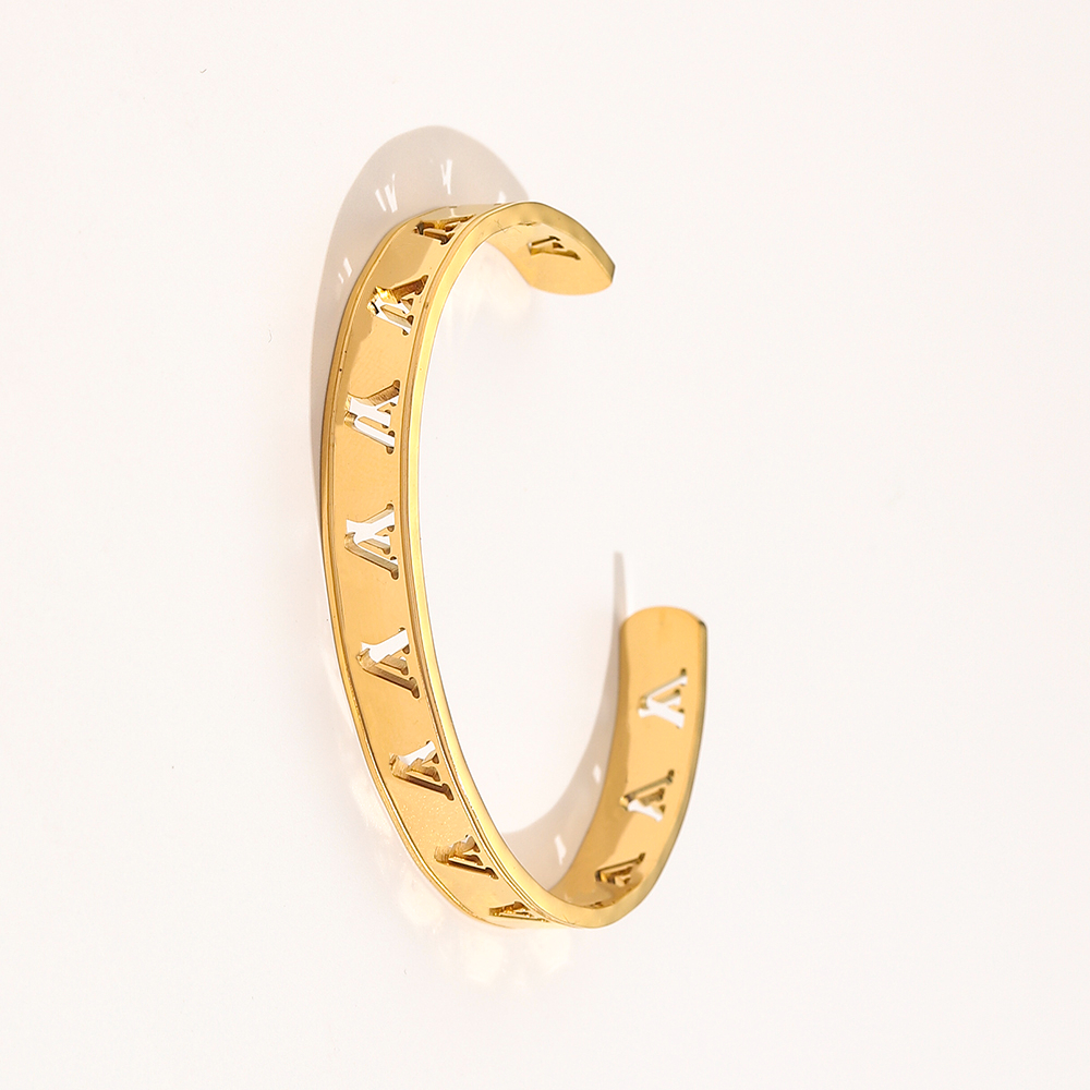 New Style Bracelets Women Bangle Luxury Designer Letter Jewelry 18K Gold Plated Stainless steel Wedding Lovers Gift Bangles Wholesale ZG1424
New Style Bracelets Women Bangle Luxury Designer Letter Jewelry 18K Gold Plated Stainless steel Wedding Lovers Gift Bangles Wholesale ZG1424