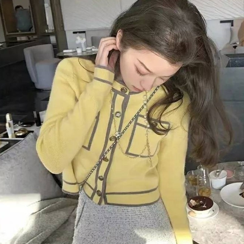 Korea Spring Knitted Cardigans Chic Single Breasted Long Sleeve Sweaters Fashion Casual Top 210526, Picture color
Korea Spring Knitted Cardigans Chic Single Breasted Long Sleeve Sweaters Fashion Casual Top 210526, Picture color