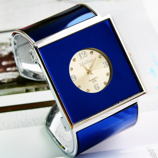 Wristwatches Brand XIRHUA Women's Fashion Square Dial Quartz Bangle Gift Watches For Ladies Student Casual Bracelet Watch Relogios Femin, As picture
Wristwatches Brand XIRHUA Women's Fashion Square Dial Quartz Bangle Gift Watches For Ladies Student Casual Bracelet Watch Relogios Femin, As picture