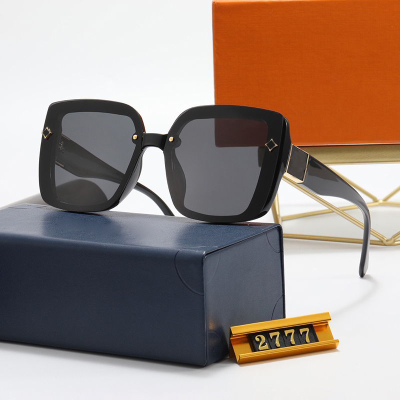 Women Designer Sunglasses Men Timeless Classic Flower Symbol Symbol Square Covered Deep Slant Structure Frame Luggage Corner Elements Modern Trend nude frames
Women Designer Sunglasses Men Timeless Classic Flower Symbol Symbol Square Covered Deep Slant Structure Frame Luggage Corner Elements Modern Trend nude frames