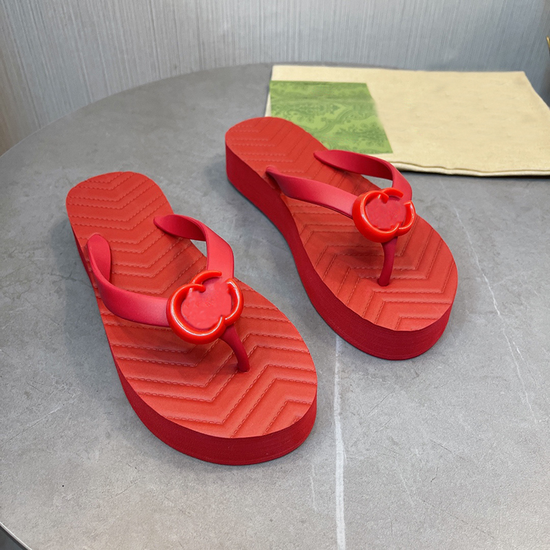 

Slipper T2301303 Slides Women's Chevron Thong Sandal Flip Flop Fashion Slippers Textured Patterns Rubber Bottom Black Red Summer Beach Casual 2022 Designer