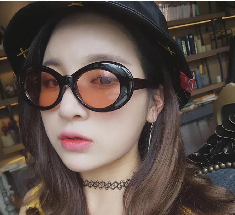 NO LOGOsummer ladies Outdoor FASHION sunglasses woman Vintage round frame fashion EYEglasses driving BEACH WIND Polygon anti blue light glasse .fishing, traveling
NO LOGOsummer ladies Outdoor FASHION sunglasses woman Vintage round frame fashion EYEglasses driving BEACH WIND Polygon anti blue light glasse .fishing, traveling