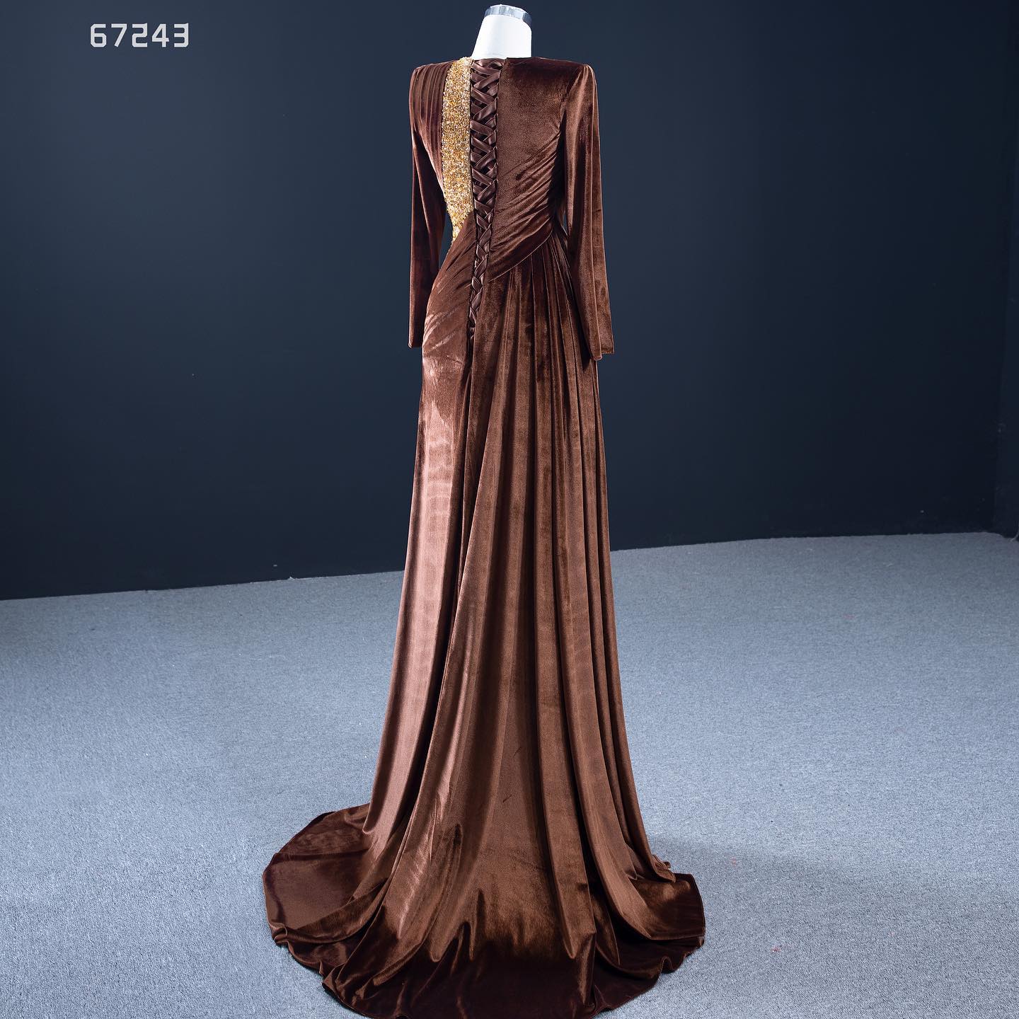 Long Sleeves Velvet Formal brown Evening Dresses 2022 sheer o neck corset Couture Mermaid prom Party Gowns Arabic Beading