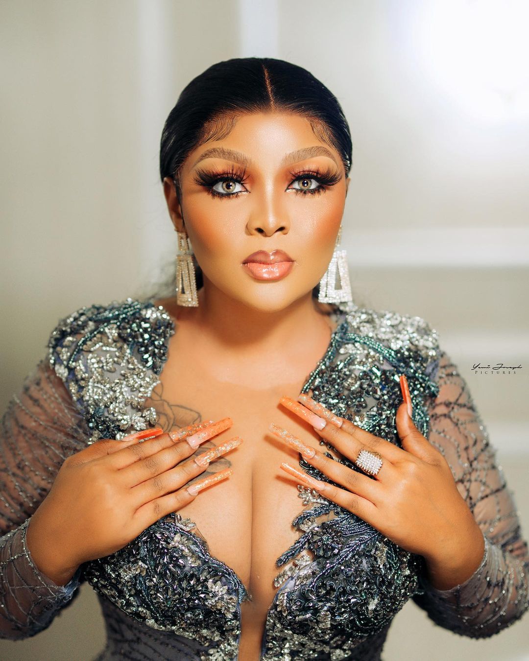 2022 Plus Size Arabic Aso Ebi Silver Luxurious Mermaid Prom Dresses Beaded Crystals Evening Formal Party Second Reception Birthday Engagement Gowns Dr