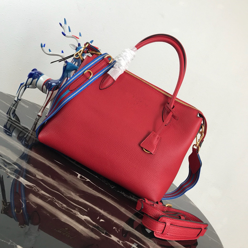 Men's Handbags Shoulder Bags Designer Hands 31*23 * 14 cm Fashion Bags Detachable Shoulder Straps Metal Lettering Logo Leather, Customize
Men's Handbags Shoulder Bags Designer Hands 31*23 * 14 cm Fashion Bags Detachable Shoulder Straps Metal Lettering Logo Leather, Customize