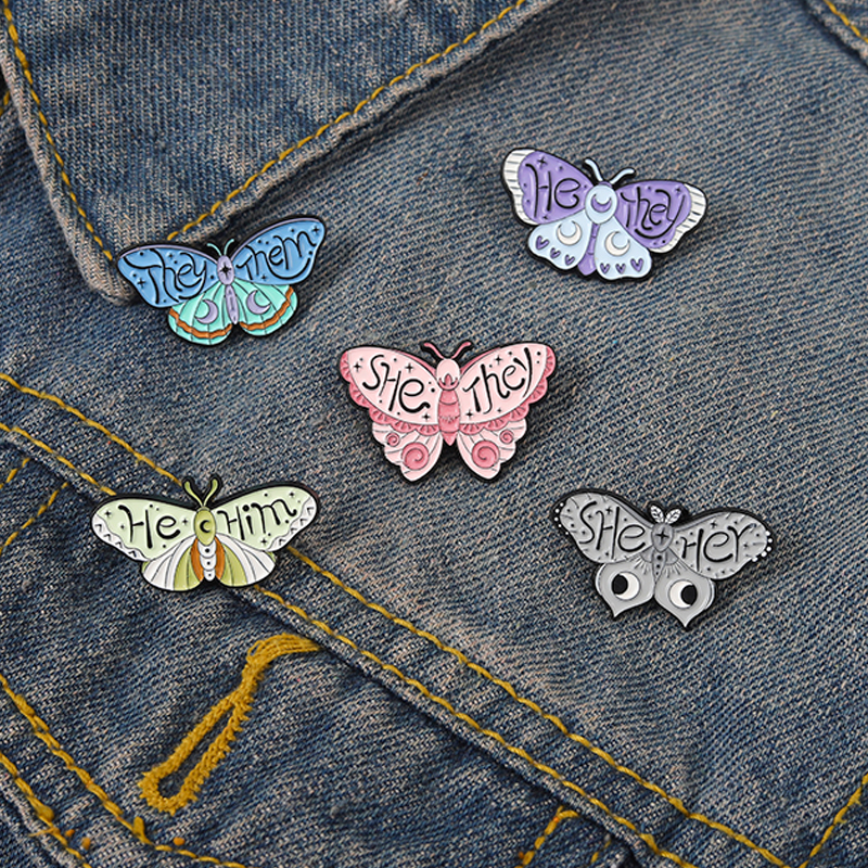 Lovely Butterfly Enamel Pin Metal Badge Animal SHE HER Brooches Women Girls Party Lapel Clothes Jewelry Gifts Custom Accessories 
Lovely Butterfly Enamel Pin Metal Badge Animal SHE HER Brooches Women Girls Party Lapel Clothes Jewelry Gifts Custom Accessories