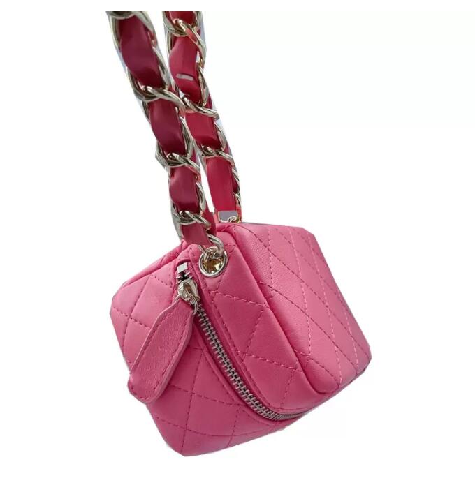 TZ Women Classic Mini Quilted Box Lambskin Vanity Clutch Bags France Luxury Designer Peach White Black Cosmetic Case Large Capacity Outdoor Sacoche Purse 11CM, Customize
TZ Women Classic Mini Quilted Box Lambskin Vanity Clutch Bags France Luxury Designer Peach White Black Cosmetic Case Large Capacity Outdoor Sacoche Purse 11CM, Customize