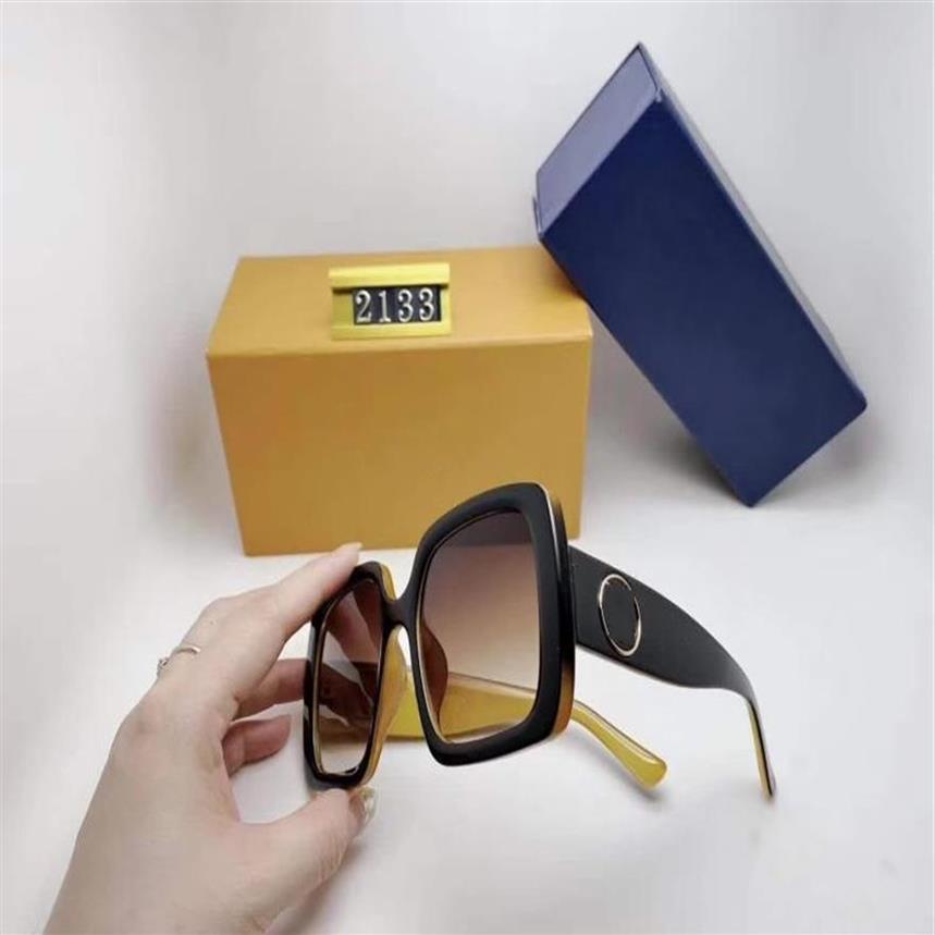 Women Designer Popular 2133 Sunglasses Charming Fashion Sunglasses Top Quality UV Protection square Sunglasses Come With Package24261V
Women Designer Popular 2133 Sunglasses Charming Fashion Sunglasses Top Quality UV Protection square Sunglasses Come With Package24261V