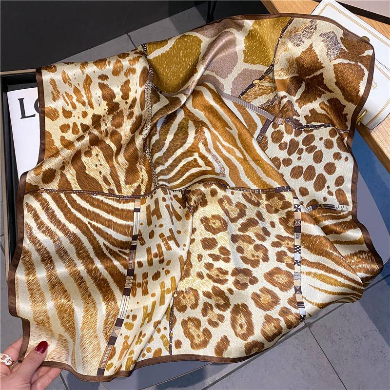 Scarves Leopard Print 100% Pure Silk Scarf Women Summer Hair Band Wrap Shawl Brand Neckerchief Female Foulard Luxury Bandana Square
Scarves Leopard Print 100% Pure Silk Scarf Women Summer Hair Band Wrap Shawl Brand Neckerchief Female Foulard Luxury Bandana Square
