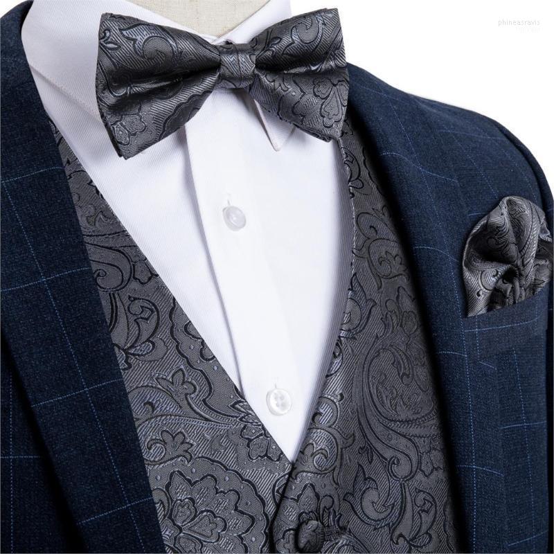 Men' Vests Gray Floral Fashion Silk Wedding Waistcoat Vest For Men Bowtie Hanky Cufflinks Cravat Set Suit Tuxedo DiBanGu MJ-119 Phin22
Men' Vests Gray Floral Fashion Silk Wedding Waistcoat Vest For Men Bowtie Hanky Cufflinks Cravat Set Suit Tuxedo DiBanGu MJ-119 Phin22
