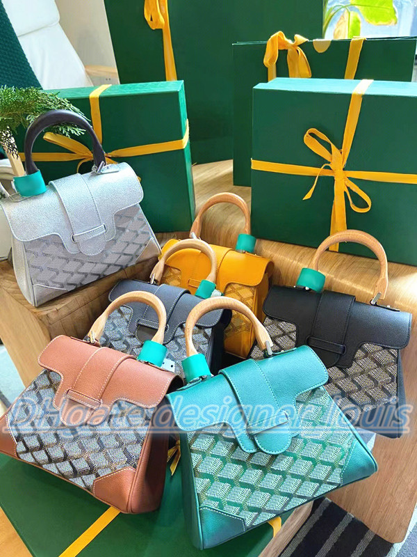 Famous Luxury Designer tote mens wallet bag handbags bags pochette women's Genuine Saigon Leather travel Ladies gift crossBody Shoulder Bag Purse clutch Handbag, Carton
Famous Luxury Designer tote mens wallet bag handbags bags pochette women's Genuine Saigon Leather travel Ladies gift crossBody Shoulder Bag Purse clutch Handbag, Carton