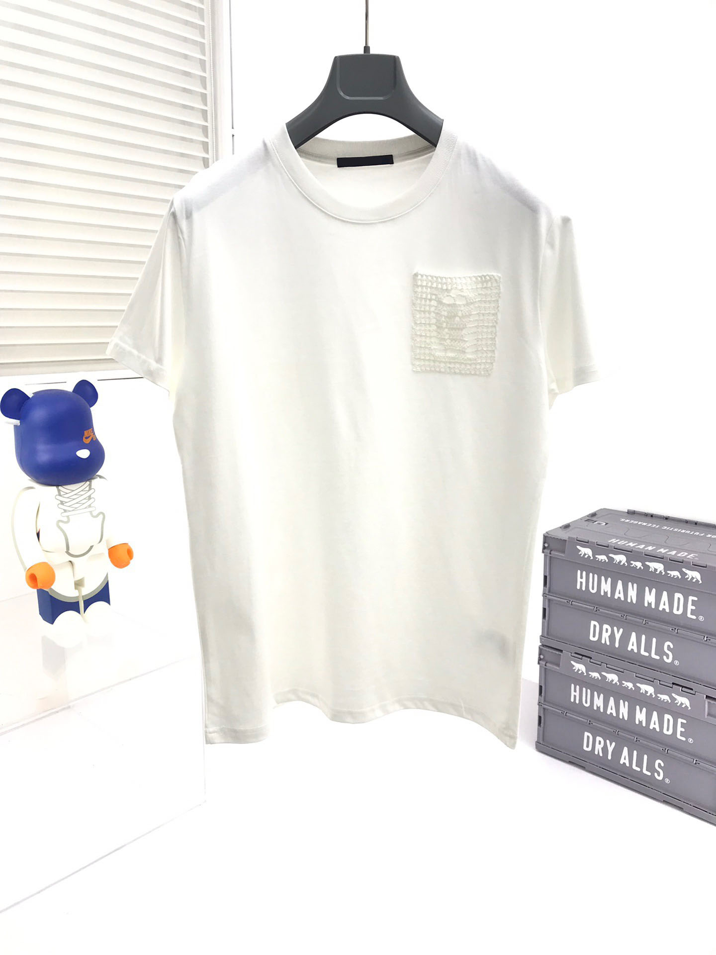 2022ss spring and summer new high grade cotton printing short sleeve round neck panel T-Shirt Size: m-l-xl-xxl-xxxl Color: black white hf9x7789
2022ss spring and summer new high grade cotton printing short sleeve round neck panel T-Shirt Size: m-l-xl-xxl-xxxl Color: black white hf9x7789
