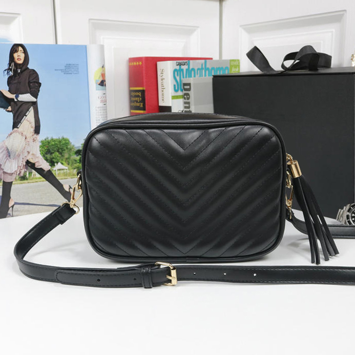 

Handbag Women Luxurys Designers Bags 2022 6-color Casual travel tassel small square bag PU material fashion shoulder bag's wallet 1911# 23*16*7cm, White
