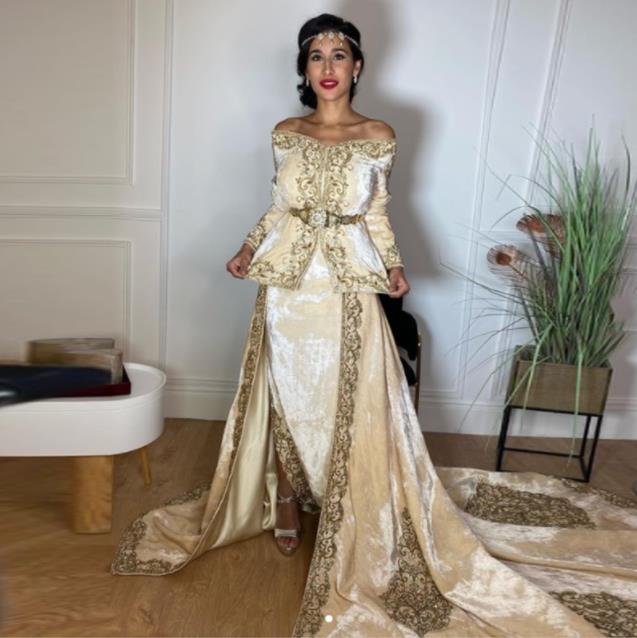 Ivory Off Shoulder Velvet Caftan Evening Dress Algerian outfits Karakou Long Sleeves Muslim Dubai Prom occasion Gowns with overskirt