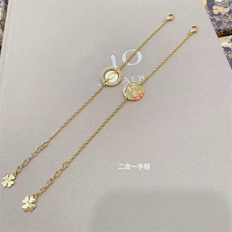 14% OFF jewelry The New high-end letter star white Fritillaria Bracelet women's light luxury fashion bracelet
14% OFF jewelry The New high-end letter star white Fritillaria Bracelet women's light luxury fashion bracelet