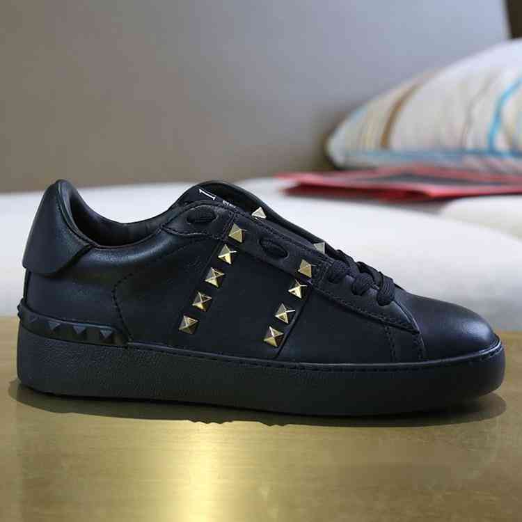 22ss Designer V Genuine Leather Women's Sneaker Casual Shoes New Rivet Flat White Lace Up Cycling Footwear Men And Women Sneakers Couple Casual Sports Shoe 34-44, Gold skin + gold nail
22ss Designer V Genuine Leather Women's Sneaker Casual Shoes New Rivet Flat White Lace Up Cycling Footwear Men And Women Sneakers Couple Casual Sports Shoe 34-44, Gold skin + gold nail