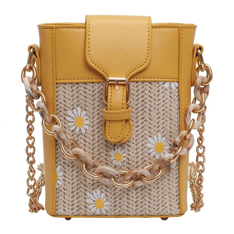 Evening Bags Chains High Quality Mini Casual Flowers Crossbody For Women Fashion Mobile Phone 2022 Bolsas Feminina, Beige
Evening Bags Chains High Quality Mini Casual Flowers Crossbody For Women Fashion Mobile Phone 2022 Bolsas Feminina, Beige