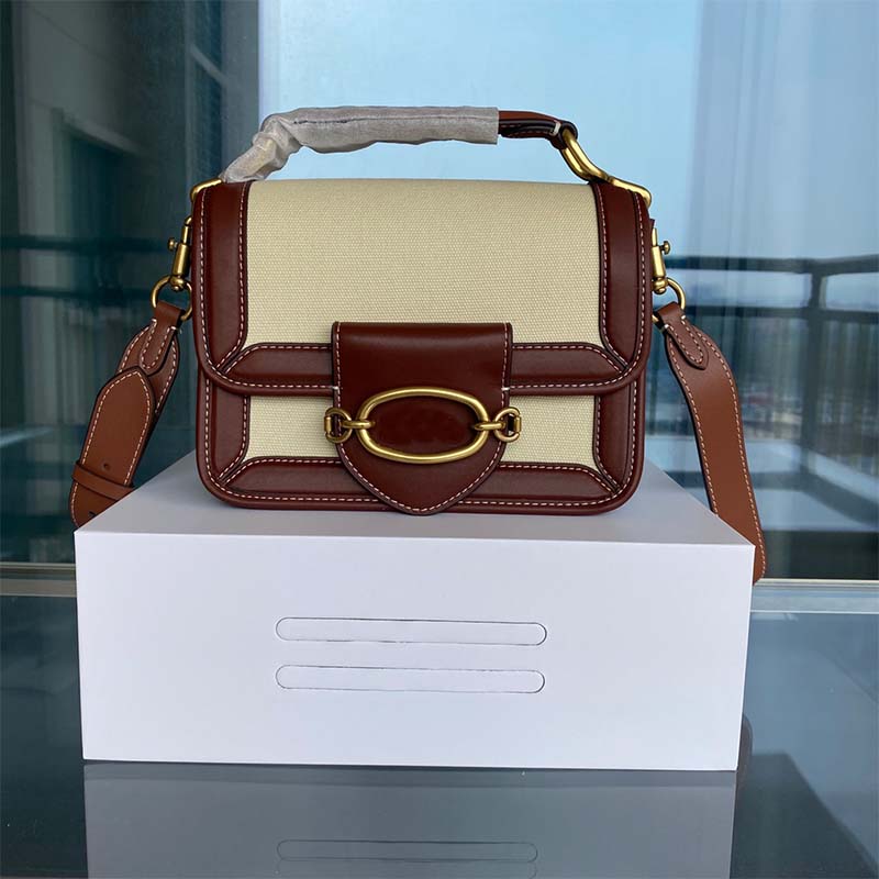 Hero Crossbody Shoulder Bag Women Handbags Purse Removable Strap Carriage Pattern Inside Multiple Pockets High Quality Flap Organ Messengers Bags Classic Wallets
Hero Crossbody Shoulder Bag Women Handbags Purse Removable Strap Carriage Pattern Inside Multiple Pockets High Quality Flap Organ Messengers Bags Classic Wallets