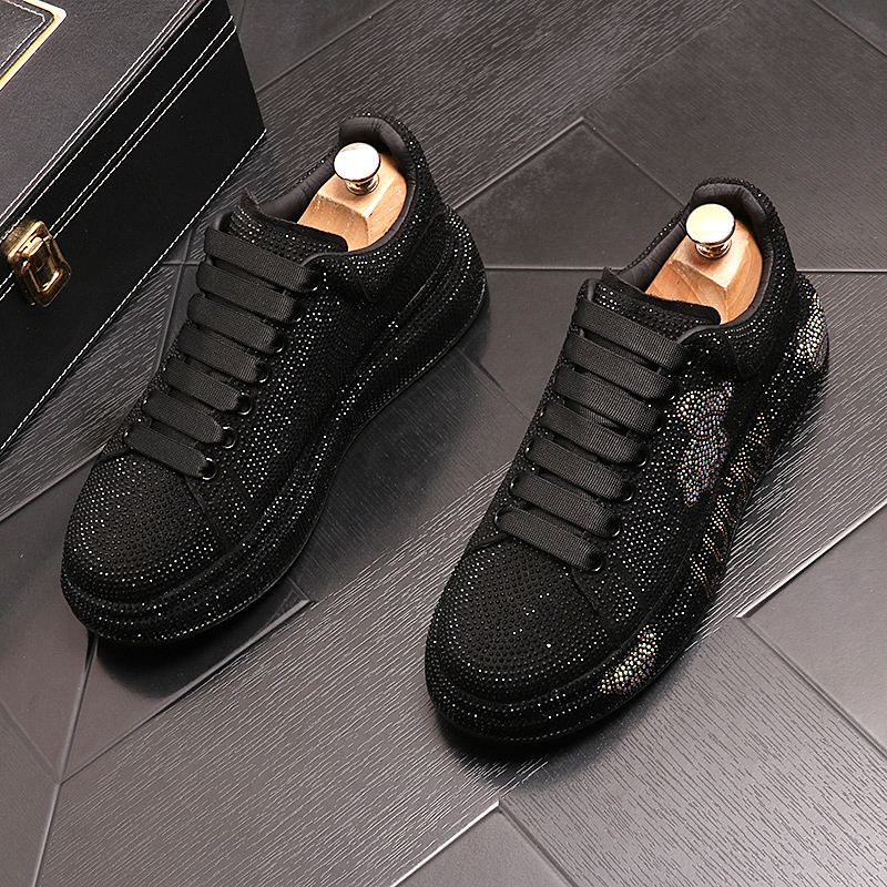 New Style Luxury Men's High Hip-hop Casual Shoes Men Black Gold Rivets Shoes Italy Fashion Leisure Driving Loafers
New Style Luxury Men's High Hip-hop Casual Shoes Men Black Gold Rivets Shoes Italy Fashion Leisure Driving Loafers