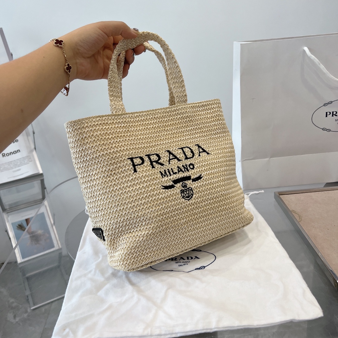 Prada Leisure Shopping the Tote Bag for Women Fashion Manual Weave Straw Fabrics Large Capacity Vacation Beach Bags Light Wild Wholesale Reusable Designer Handbags, Other
Prada Leisure Shopping the Tote Bag for Women Fashion Manual Weave Straw Fabrics Large Capacity Vacation Beach Bags Light Wild Wholesale Reusable Designer Handbags, Other
