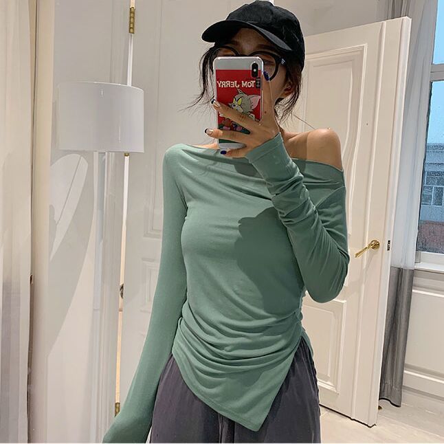 Off Shoulder Skew Collar Solid Full Sleeve T shirts Girls Sexy Chic Irregular Split Tshirts Tops For Woman Autumn 220728