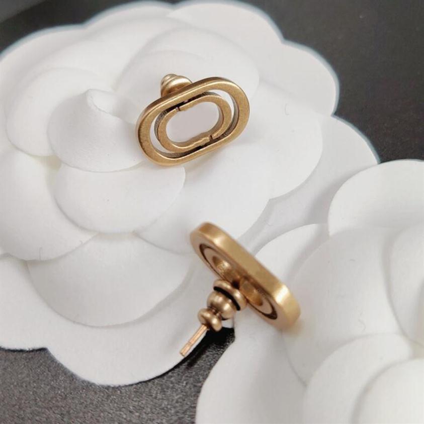Vintage Earrings Fashion Letter Earring Studs Women's Luxury Designer Jewelry High Quality Have Stamps for lady Women Party W2577
Vintage Earrings Fashion Letter Earring Studs Women's Luxury Designer Jewelry High Quality Have Stamps for lady Women Party W2577