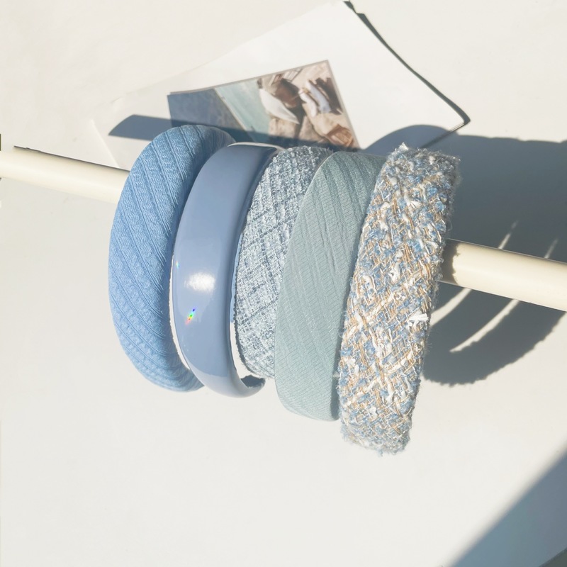 Sky Blue Series Sponge Hairband Wash Face Hair Hole Headband Korean Version Wholesale Hairpin Temperament 0615
Sky Blue Series Sponge Hairband Wash Face Hair Hole Headband Korean Version Wholesale Hairpin Temperament 0615