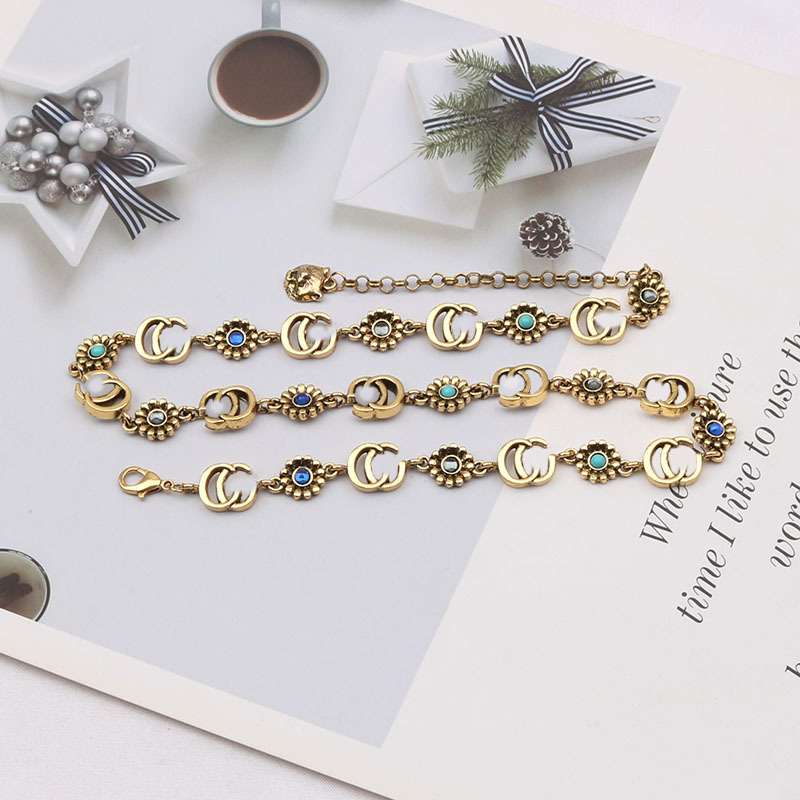Luxury Design Bangles Brand Letter Bracelet Tiger Necklace Women Letter Stud Earring 18K Gold Plated Crysatl Rhinestone Wristband Link Chain Jewerlry Accessories
Luxury Design Bangles Brand Letter Bracelet Tiger Necklace Women Letter Stud Earring 18K Gold Plated Crysatl Rhinestone Wristband Link Chain Jewerlry Accessories