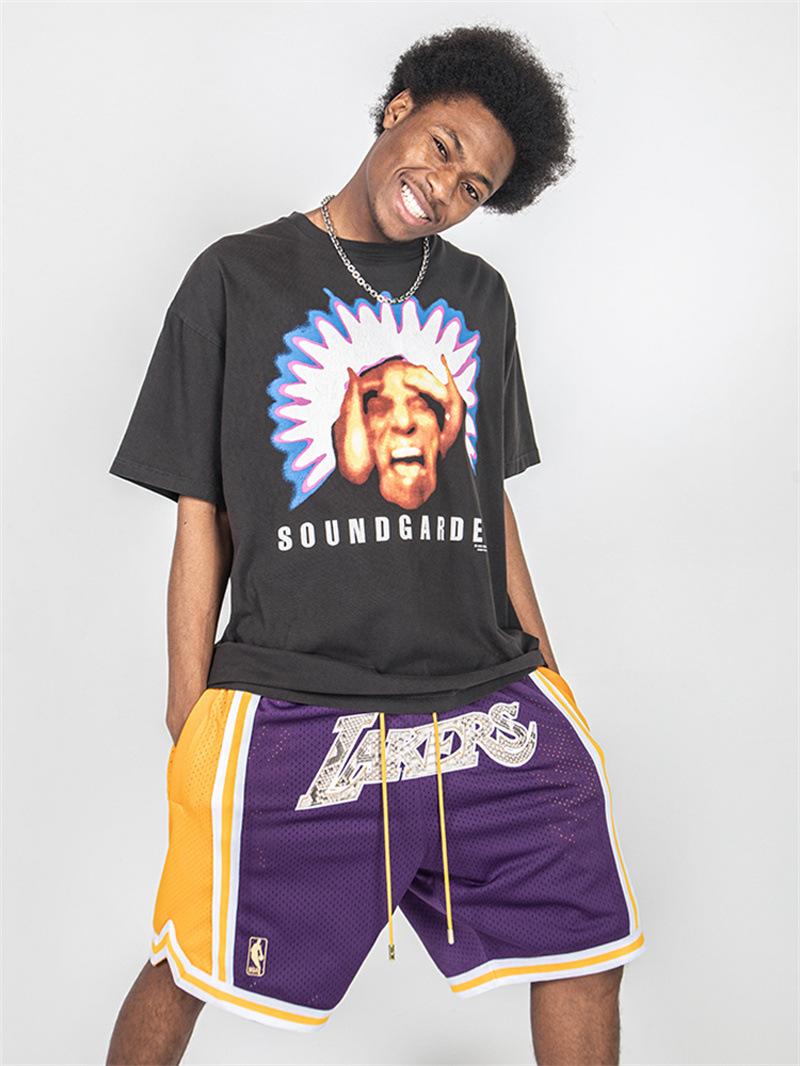 Men' T-Shirts Vintage Tee Sound Garden Band Burst Print High Street Women' T-shirt Men' Woman ClothesMen, Black
Men' T-Shirts Vintage Tee Sound Garden Band Burst Print High Street Women' T-shirt Men' Woman ClothesMen, Black