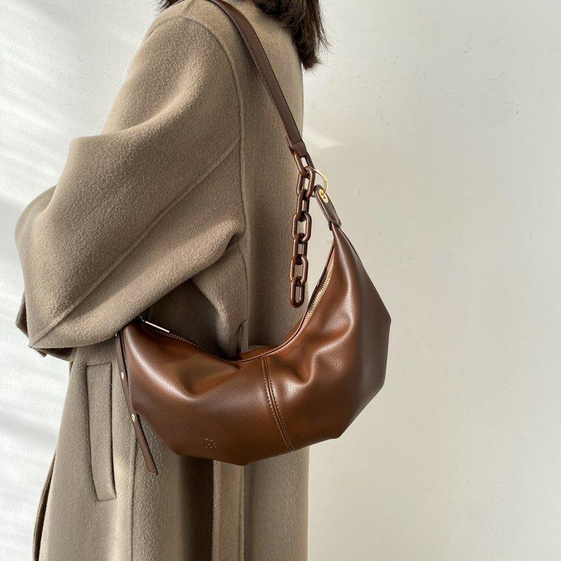 Evening Bags Fashion Ladies High Quality Soft Leather Tote Vintage Messenger Bag Solid Color Chain Shoulder Sac A Main FemmeEvening, Black
Evening Bags Fashion Ladies High Quality Soft Leather Tote Vintage Messenger Bag Solid Color Chain Shoulder Sac A Main FemmeEvening, Black