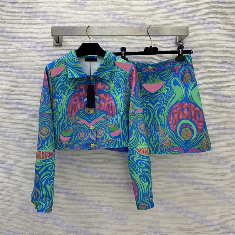 Retro Print Jackets Skirts For Women Lapel Long Sleeve Cropped Jacket Fashion High Waist Skirt Set, G22072886
Retro Print Jackets Skirts For Women Lapel Long Sleeve Cropped Jacket Fashion High Waist Skirt Set, G22072886