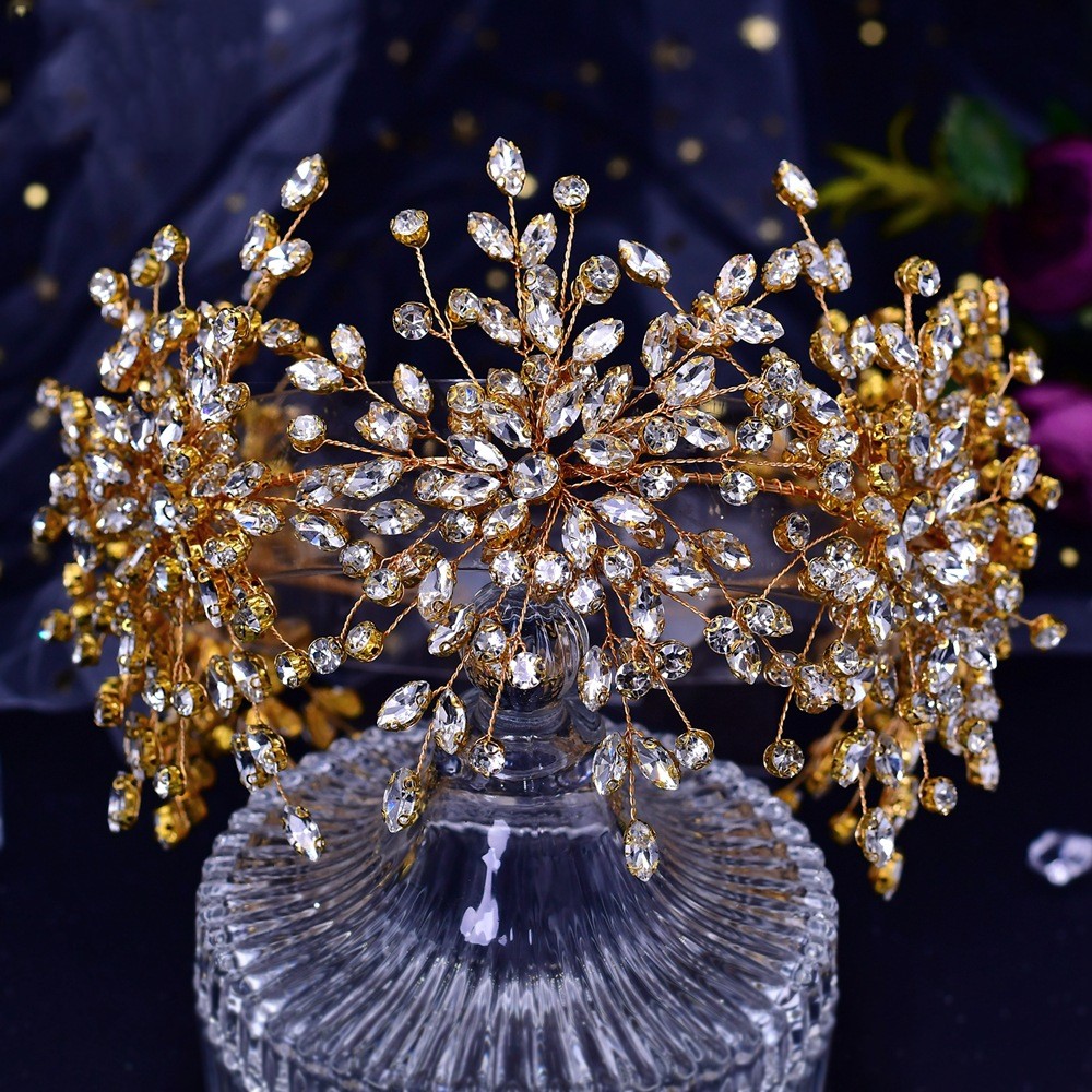 Luxurious Baroque Bridal Headpieces Crown and Tiaras Earrings Sparkly Crystals Rhinestones Women Headwear Headdress Hairband Weddi