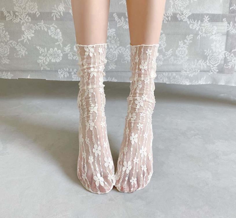 Women Lace Ankle Socks Sheer See Through Slouch Sock Transparent Loose Socks Vintate Floral Midle Stockings