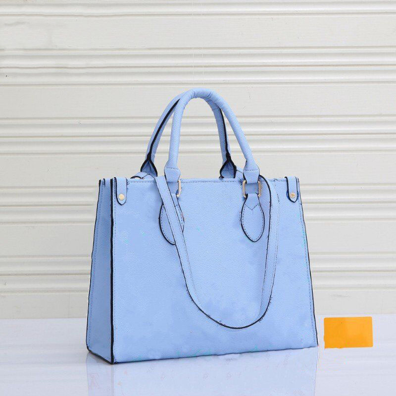 Designer ladies handbag outdoor casual fashion tote high quality one shoulder suitable for all kinds of occasions Luxurys 5-color travel PU material messenger bag, Extra freight
Designer ladies handbag outdoor casual fashion tote high quality one shoulder suitable for all kinds of occasions Luxurys 5-color travel PU material messenger bag, Extra freight