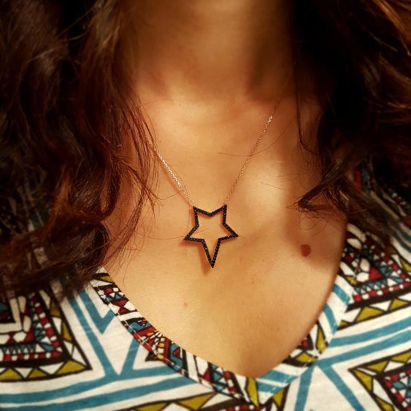 Chains High Quality Fine 925 Sterling Silver Delicate BlacK Shiny CZ Star Pendant Necklaces For Sexy Women Girls Fashion JewelryChains
Chains High Quality Fine 925 Sterling Silver Delicate BlacK Shiny CZ Star Pendant Necklaces For Sexy Women Girls Fashion JewelryChains