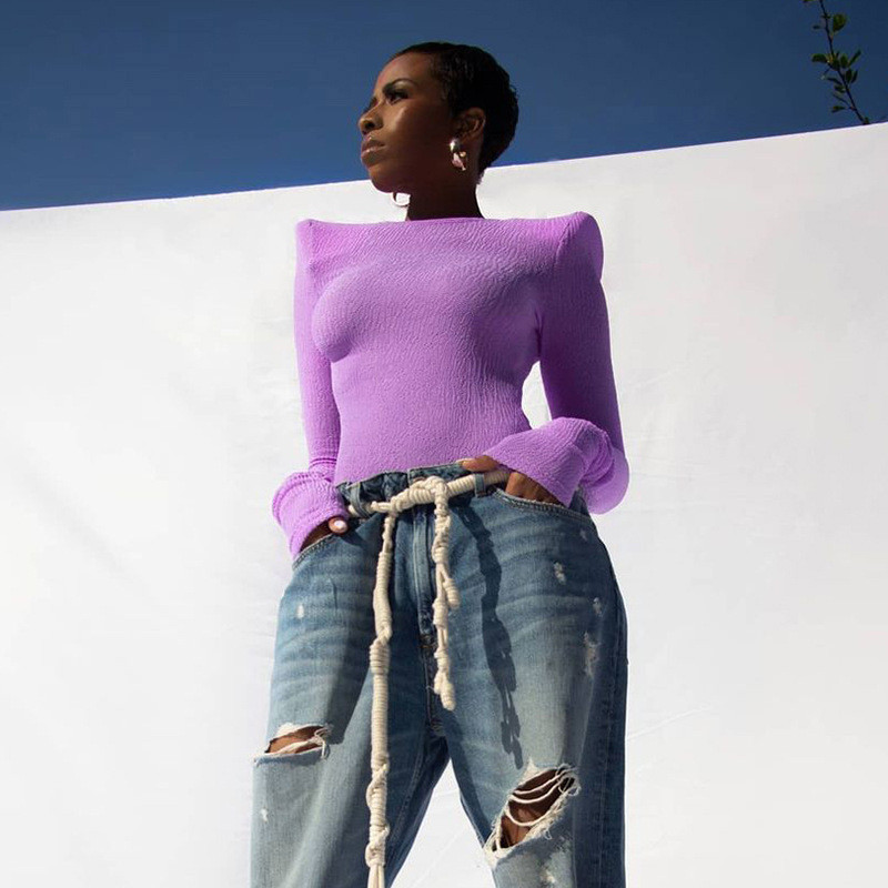 CNYISHE Elegant Shoulder Pads Knitted Casual T-shirts Women Autumn O Neck Elastic Stretchy Tees Tops Slim Fitted Shirt Woman Tee 220321