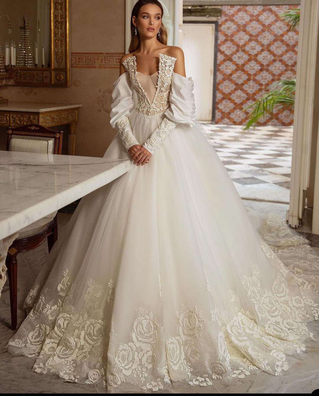 Ivory Luxurious Ball Gown Wedding Dresses Bateau Neck Off Shoulder Strapless Long Sleeves Appliques Beaded Sequins Lace Floor Length Bridal Ruffles We