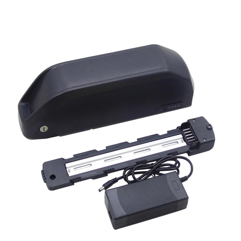 Jumbo shark 52V 17.5Ah 910wh ebike 18650 Li-ion replacement battery pack for electric mountain bike with charger272p
Jumbo shark 52V 17.5Ah 910wh ebike 18650 Li-ion replacement battery pack for electric mountain bike with charger272p