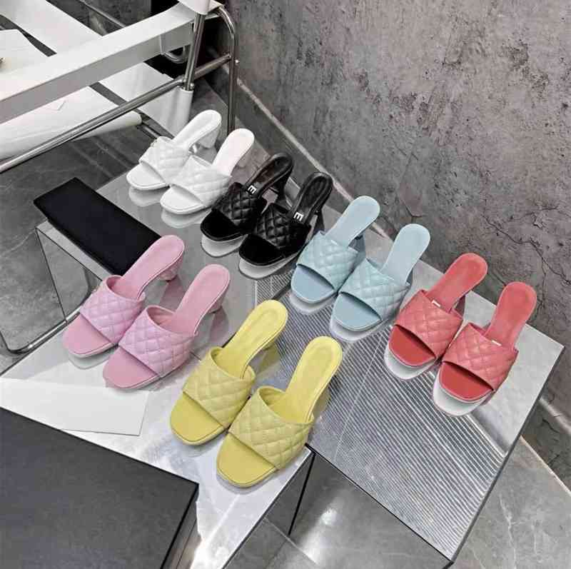 Slippers Small fragrant style Gingham slippers candy color one line with thick Heels Sandals spring and summer French middle heel open toe TNDG, 1# shoe box
Slippers Small fragrant style Gingham slippers candy color one line with thick Heels Sandals spring and summer French middle heel open toe TNDG, 1# shoe box