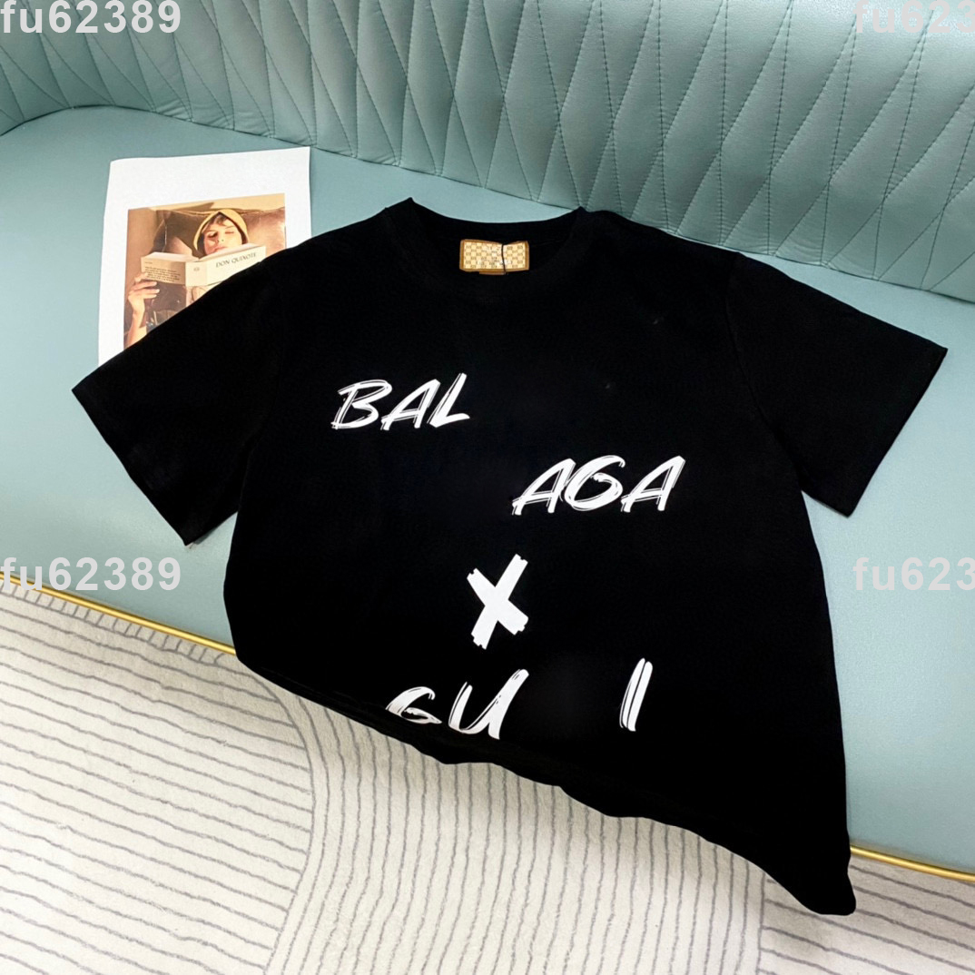 22ss Designer Tide T Shirts Chest Letter Sweatshirts Laminated Print Short Sleeve High Street Loose Oversize Casual T-shirt 100% Pure Cotton Tops for Men and Women 200, Black
22ss Designer Tide T Shirts Chest Letter Sweatshirts Laminated Print Short Sleeve High Street Loose Oversize Casual T-shirt 100% Pure Cotton Tops for Men and Women 200, Black