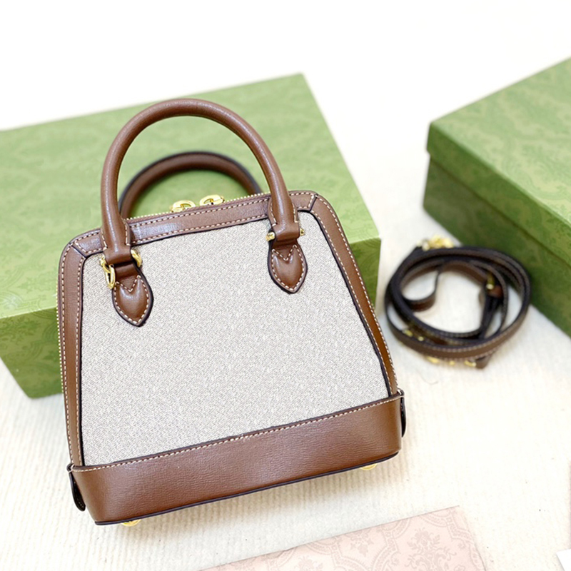 designer bags handbags Ladies shoulder bag handbag Women Fashion classic crossbody, Gce01 21*18cm
designer bags handbags Ladies shoulder bag handbag Women Fashion classic crossbody, Gce01 21*18cm