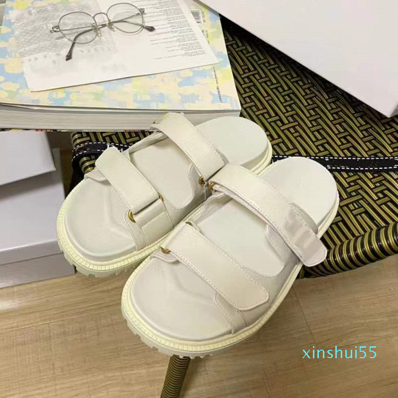 2022 Fashion Act Sandals Slides Designer Womans Shoes Velcro Sliders Sandal Genuine Leather D Casual Slide Slipper Outdoor Shoe Comfy, Pls contact for detail photo
2022 Fashion Act Sandals Slides Designer Womans Shoes Velcro Sliders Sandal Genuine Leather D Casual Slide Slipper Outdoor Shoe Comfy, Pls contact for detail photo
